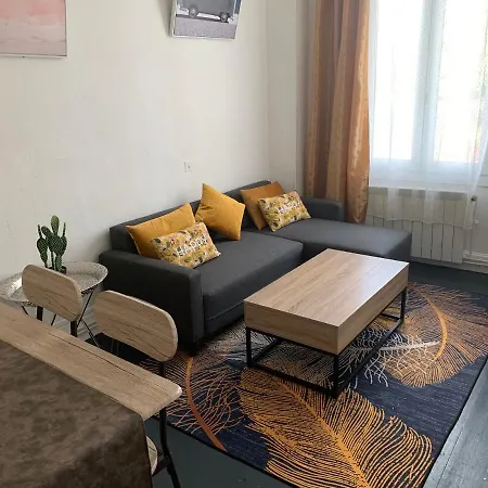 アパート Mimi ベルリーヴ・シュル・アリエ