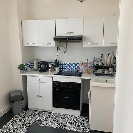 Mimi ベルリーヴ・シュル・アリエ